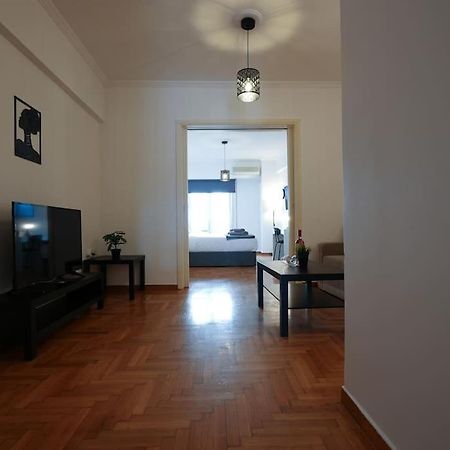 Syntagma Square, 70Sqm Pentelis Sunny Apartment Atenas Exterior foto