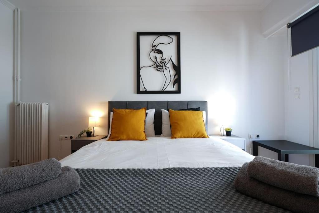 Syntagma Square, 70Sqm Pentelis Sunny Apartment Atenas Exterior foto