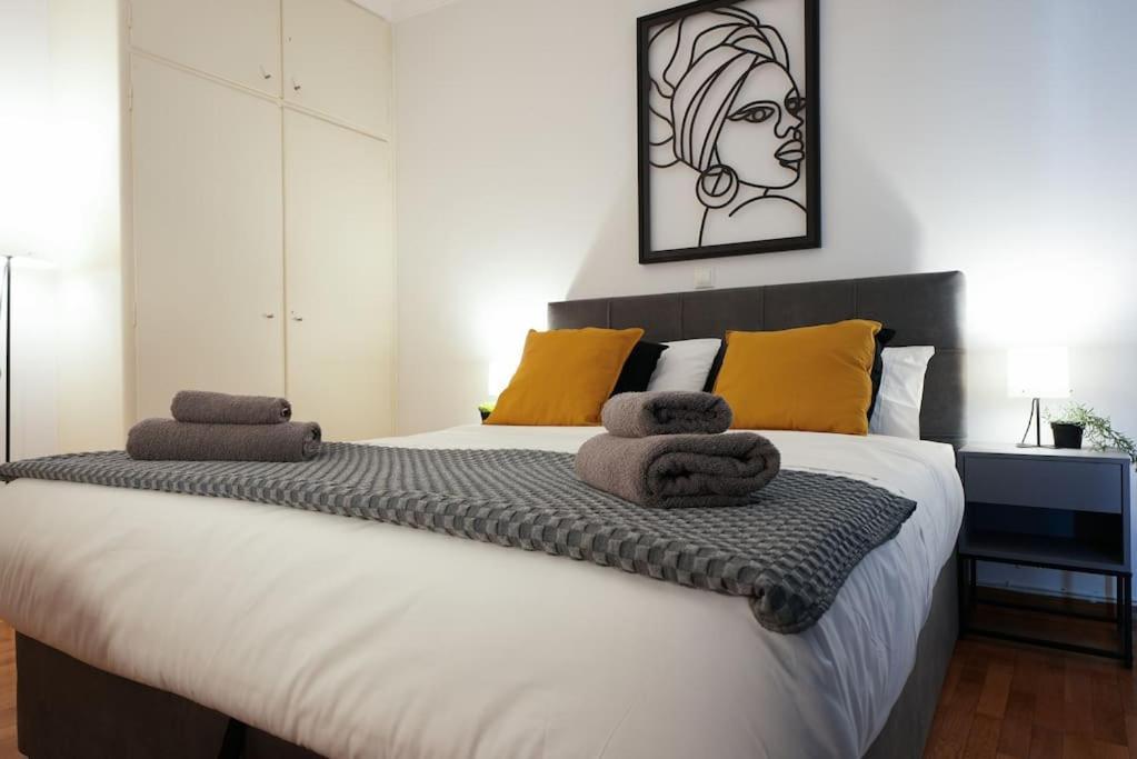 Syntagma Square, 70Sqm Pentelis Sunny Apartment Atenas Exterior foto