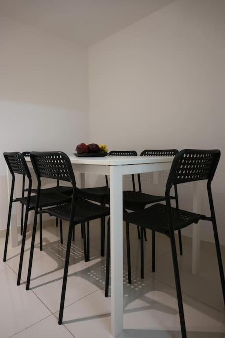 Syntagma Square, 70Sqm Pentelis Sunny Apartment Atenas Exterior foto