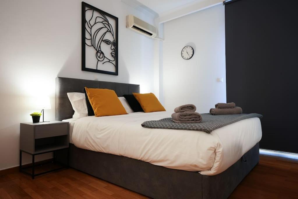 Syntagma Square, 70Sqm Pentelis Sunny Apartment Atenas Exterior foto