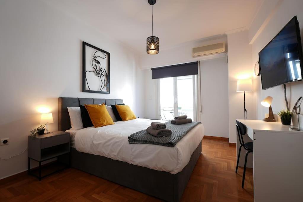Syntagma Square, 70Sqm Pentelis Sunny Apartment Atenas Exterior foto